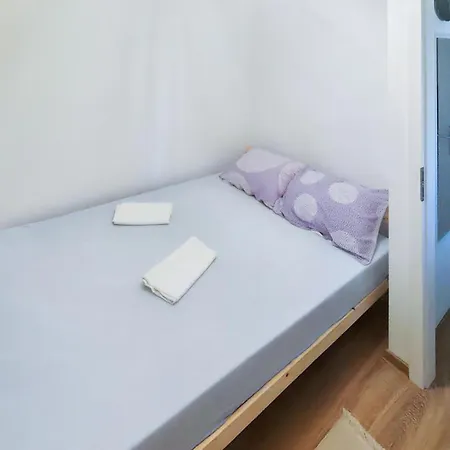 公寓 Stunning In With House Sea View 特孔