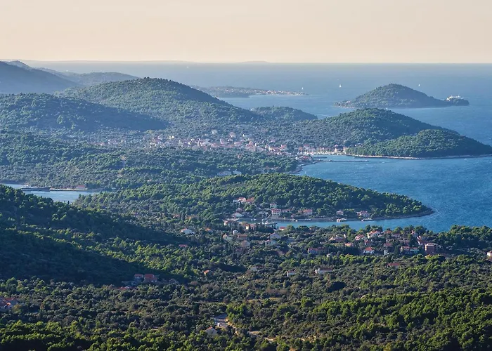 Stunning In With House Sea View 아파트 *